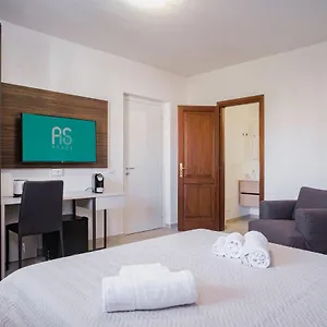 As 10 House Pensión Olbia